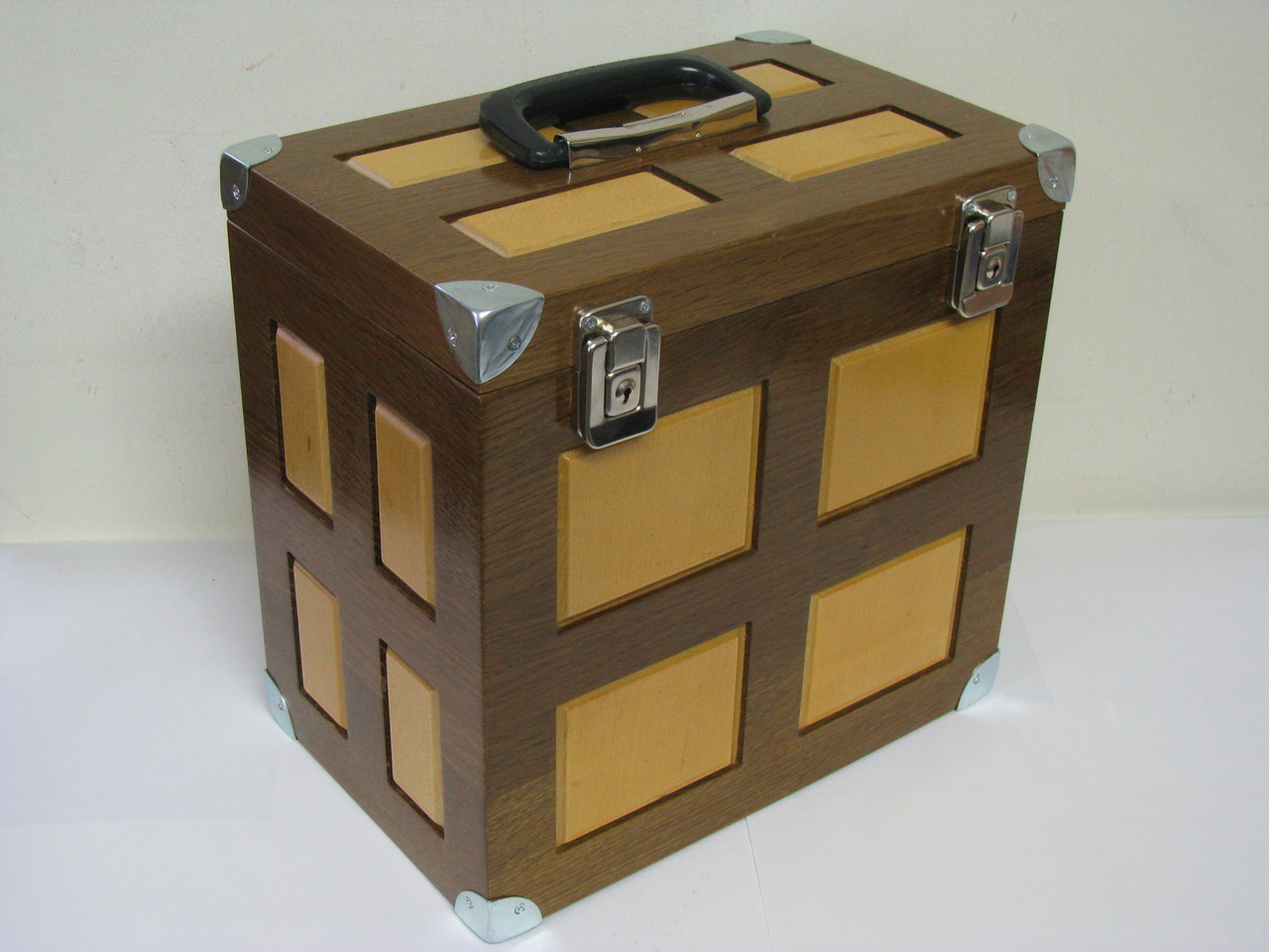 Shop - Kaufen oder mieten Sie bei uns ein Schwyzerörgeli oder Akkordeon