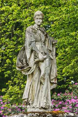 schloss lembeck gartentor skulptur