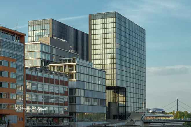 medienhafen duesseldorf hotelbauten