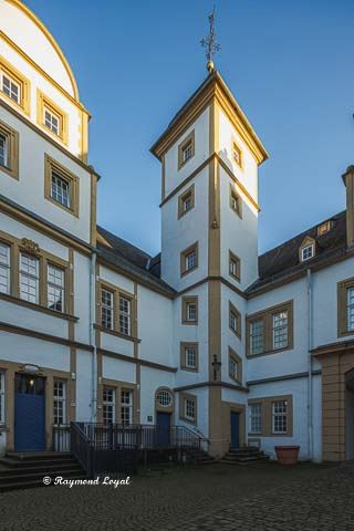 neuhaus castle house kerssenbrock stair tower