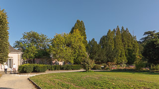 schloss benrath blumengarten