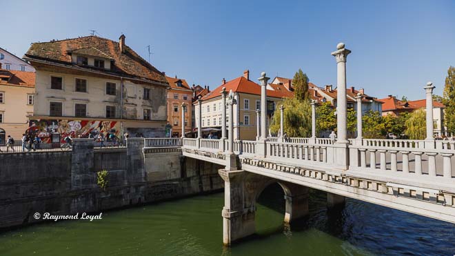 ljubljana old town image