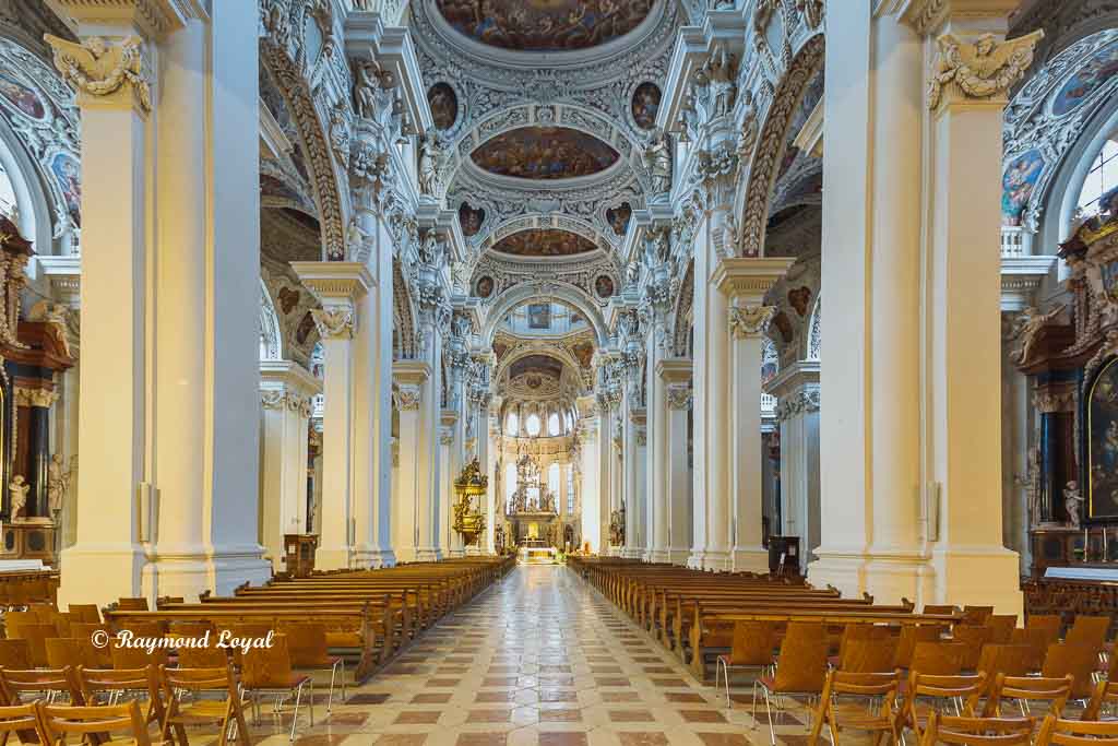 passau cathedral image