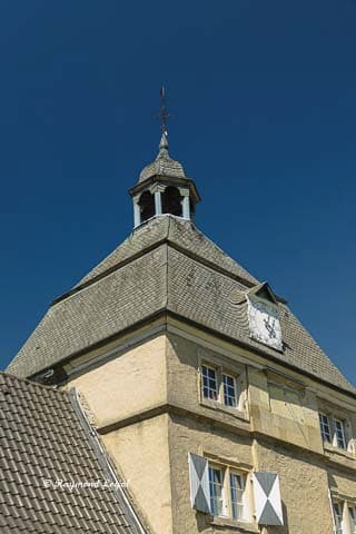 schloss westerwinkel uhrenturm