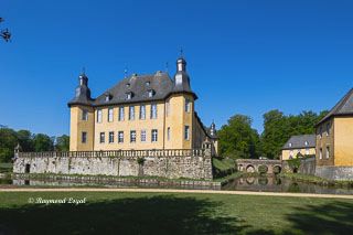 schloss dyck hochschloss