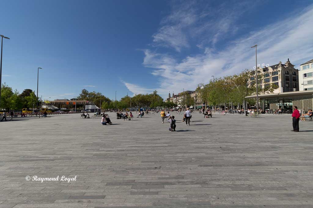 zurich sechslaeutenplatz
