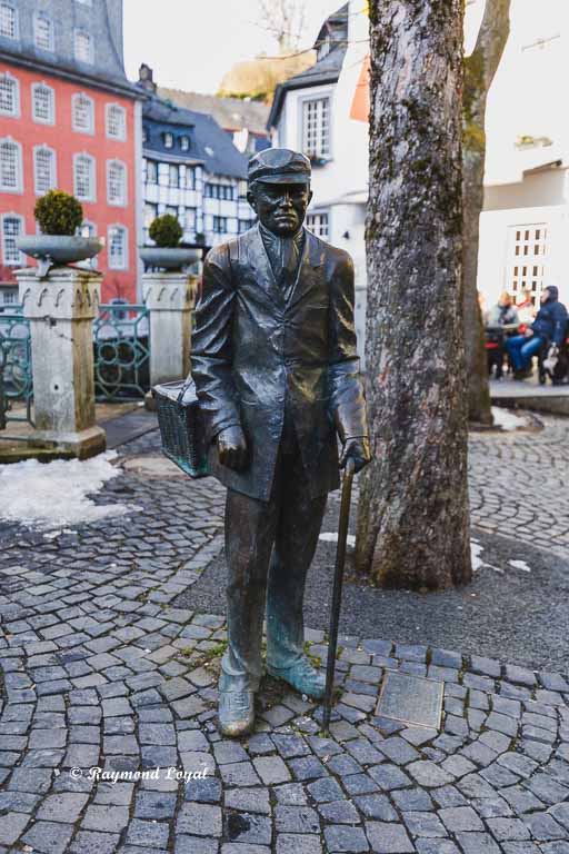 monschau old town image