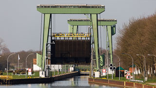 wesel datteln canal huenxe locks