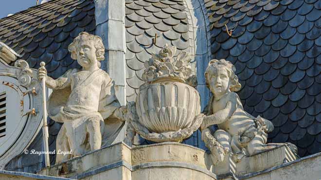 schloss benrath putten