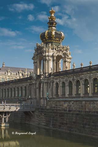 dresden zwinger schloss kronentor