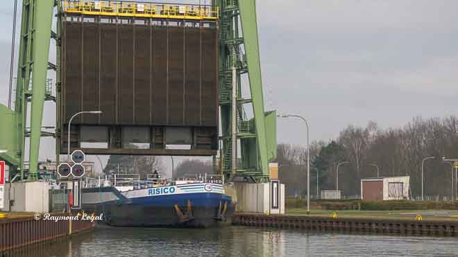 wesel-datteln-kanal schleusengruppe friedrichsfeld
