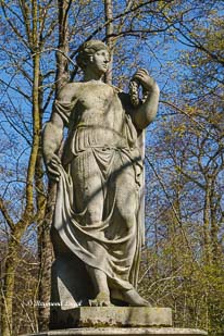 schloss nordkirchen burgallee goetterskulptur