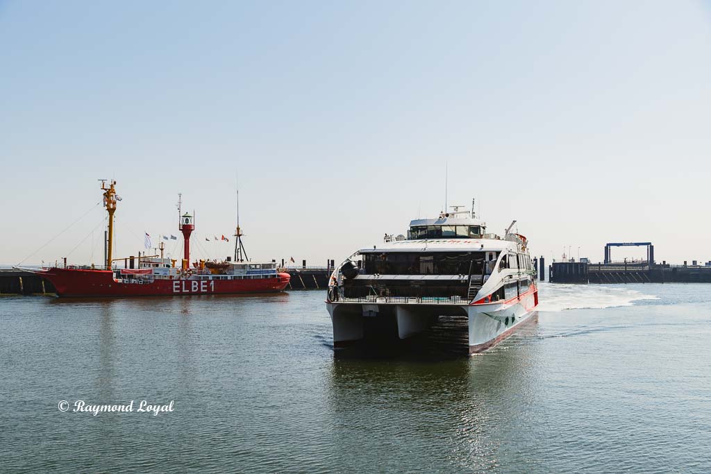 cuxhaven port image