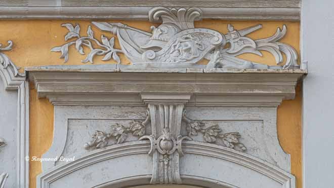 schloss augustusburg balkon risalit ornament