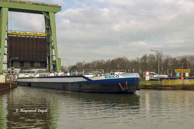 wesel-datteln-kanal schleusengruppe friedrichsfeld