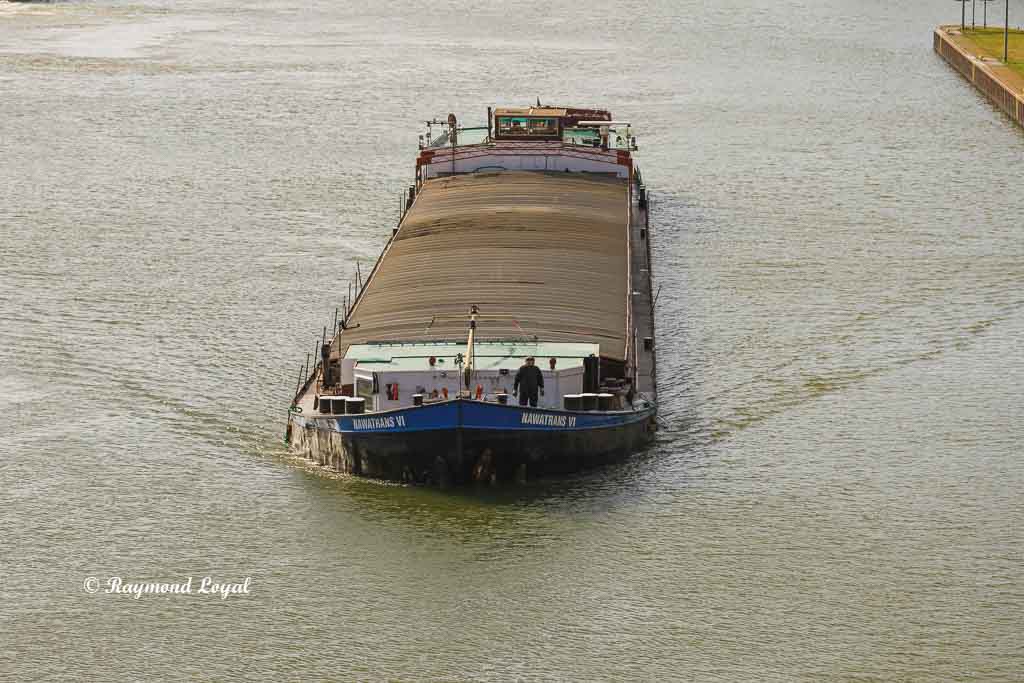barge rhein-herne canal