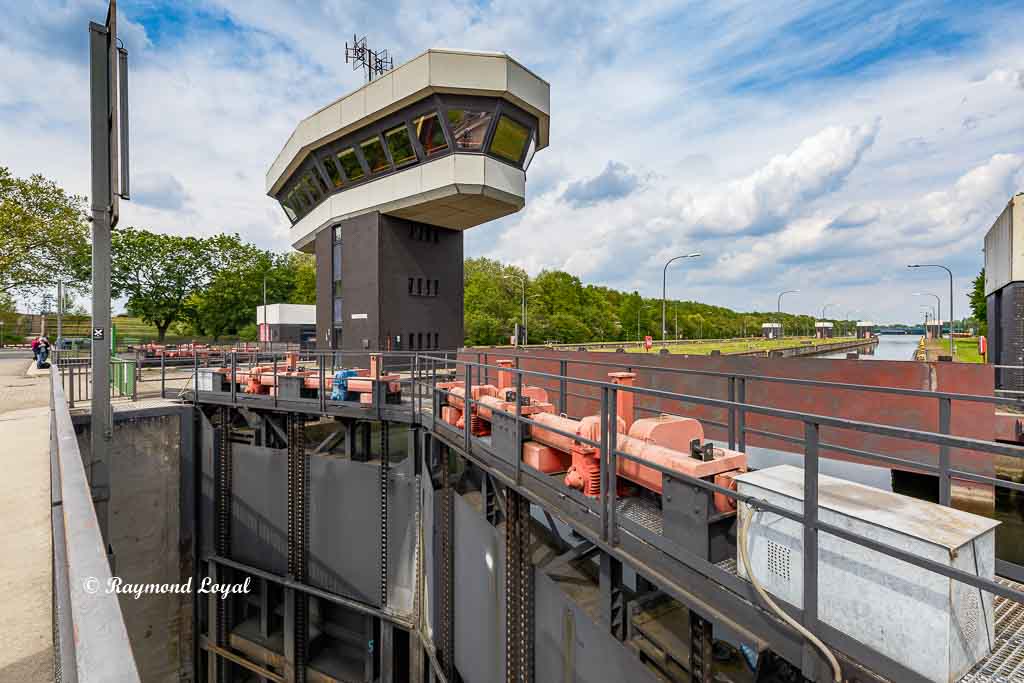 rhein herne canal gelsenkirchen locks