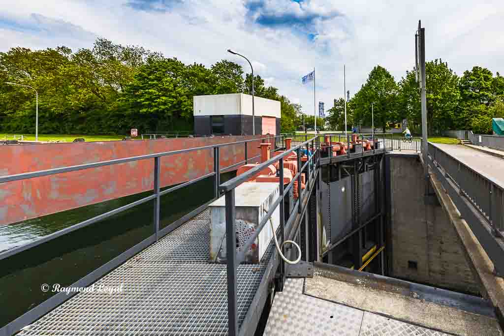 rhein herne canal gelsenkirchen locks