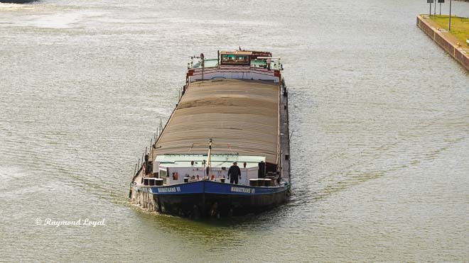 rhein-herne-kanal binnenschiff
