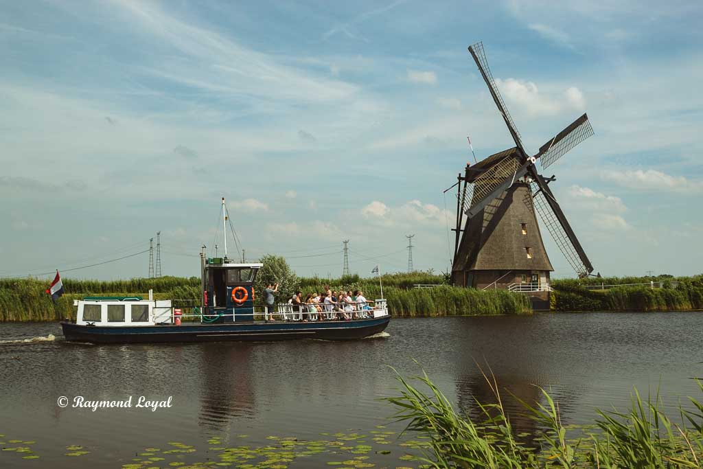 kinderdijk windmill image