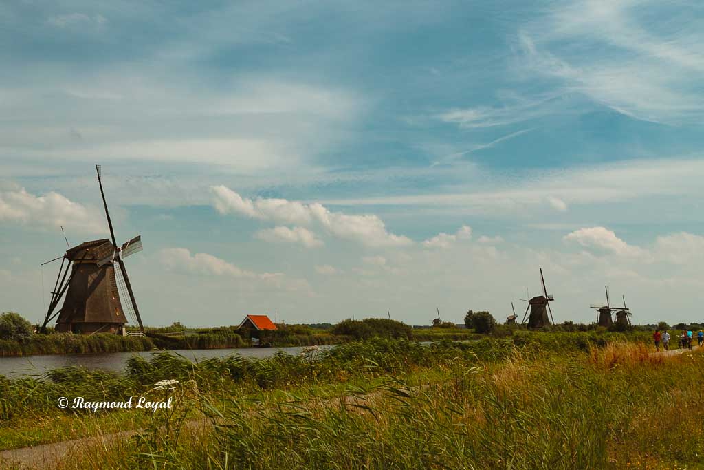 kinderdijk windmuehlen