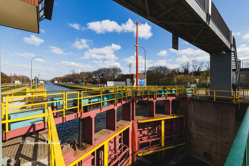 rhein herne canal oberhausen locks