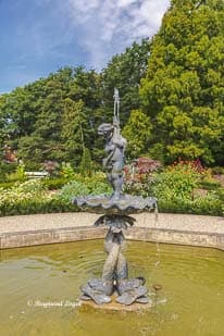 schloss wasserburg anholt brunnenskulptur