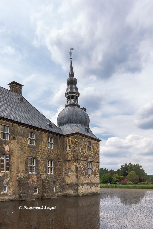 lembeck castle corner pavillon