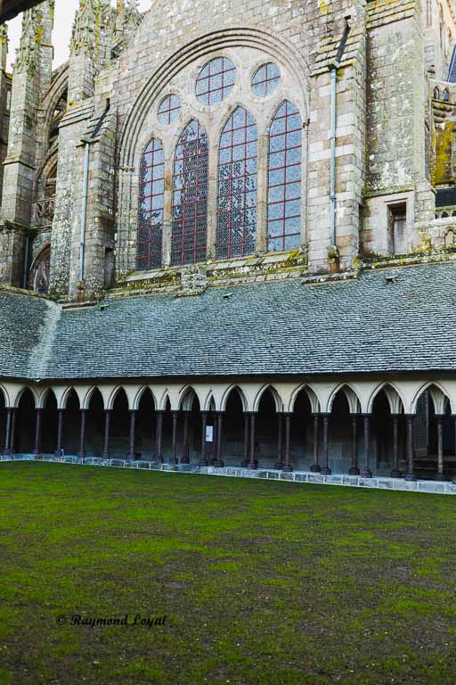 mont saint-michel cloister