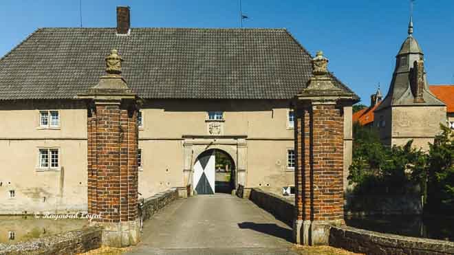 schloss westerwinkel torhaus