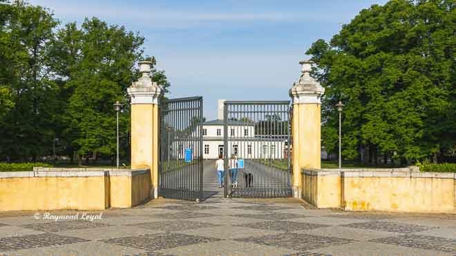 schloss augustusburg tor wachhaeuser