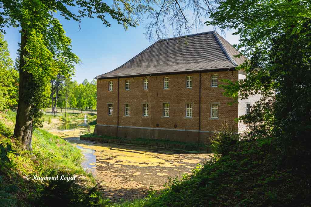 castle dyck