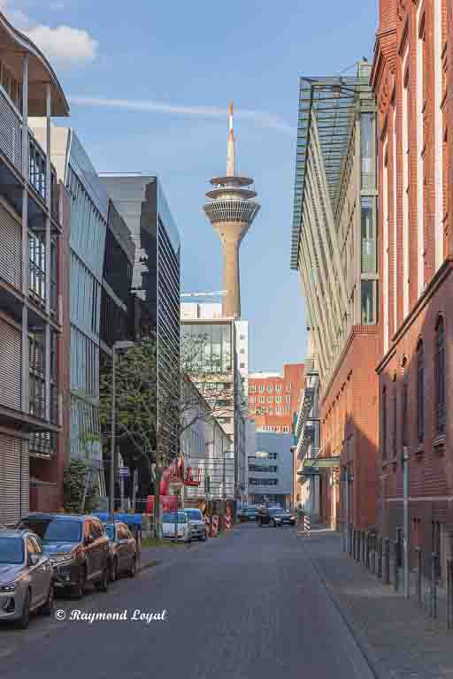 medienhafen duesseldorf kaistrasse fernsehturm