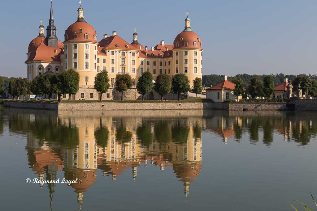 moritzburg palace dresden image