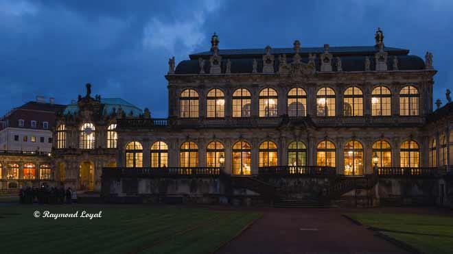 dresden zwinger schloss porzellanpavillon