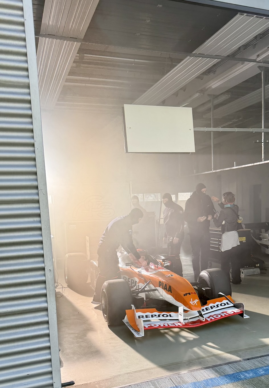 Formel 1 Cars Autos für Filmaufnahmen & Fotoshooting mieten