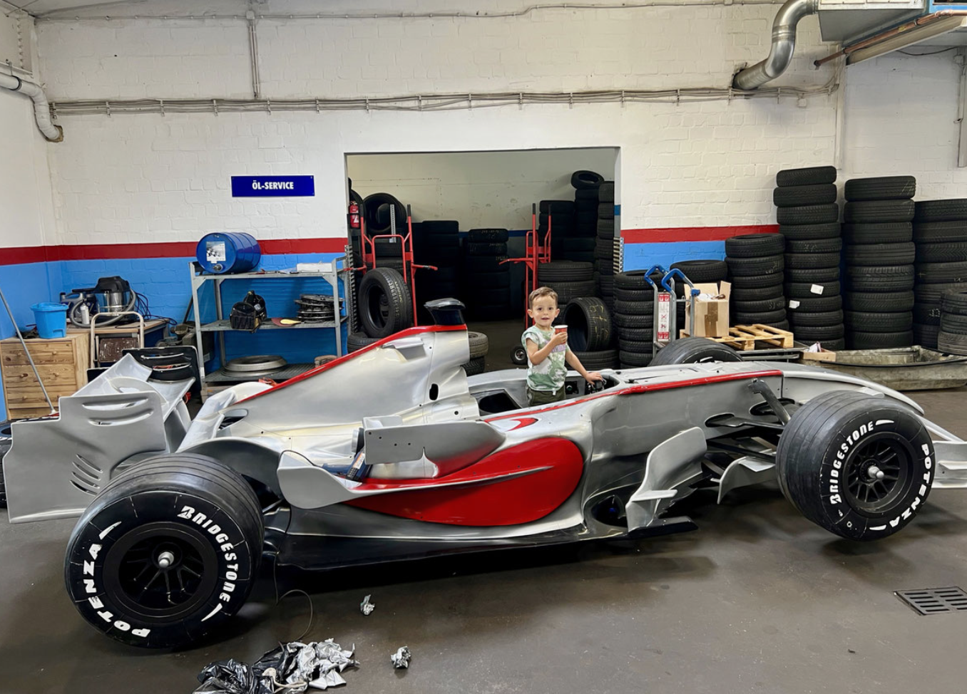 Formel 1 Rennwagen Autos für Filmaufnahmen & Fotos mieten