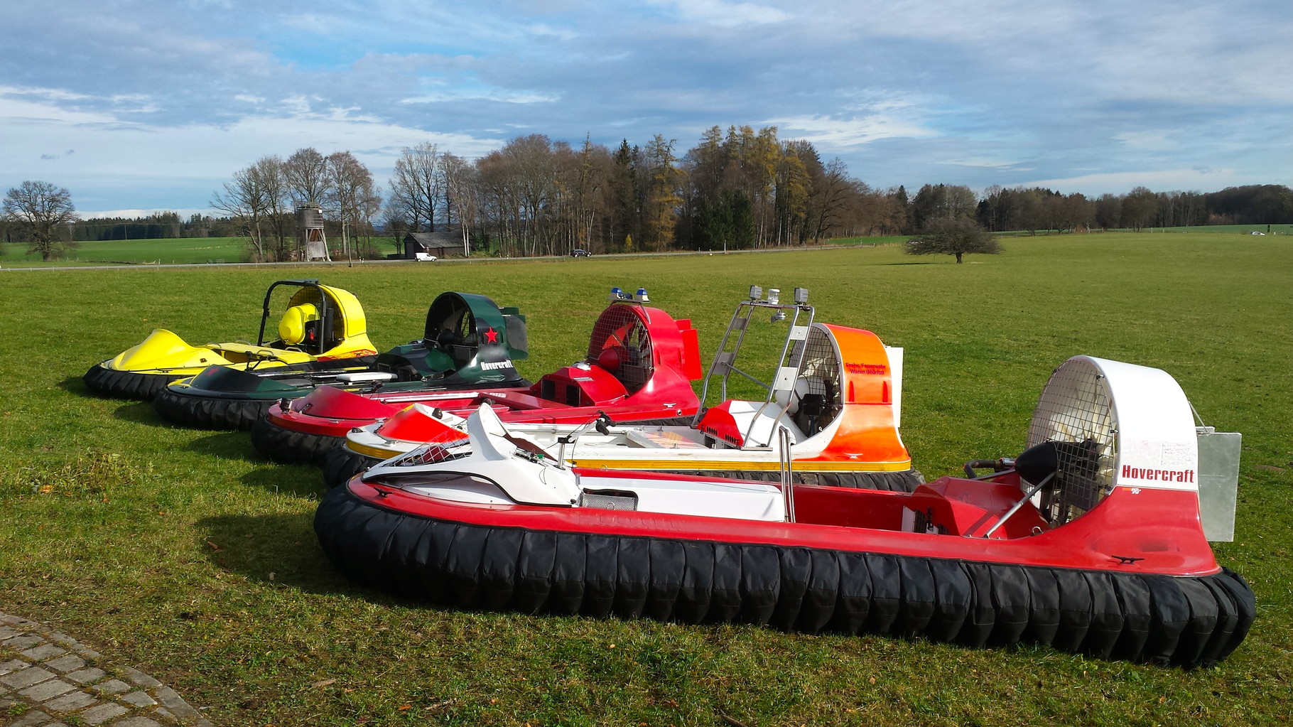 Hovercraft Luftkissenboot mieten