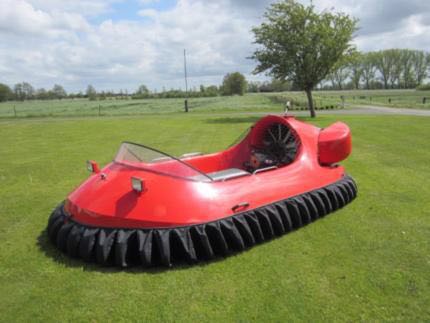 Elektro oder Benzin Hovercraft anmieten