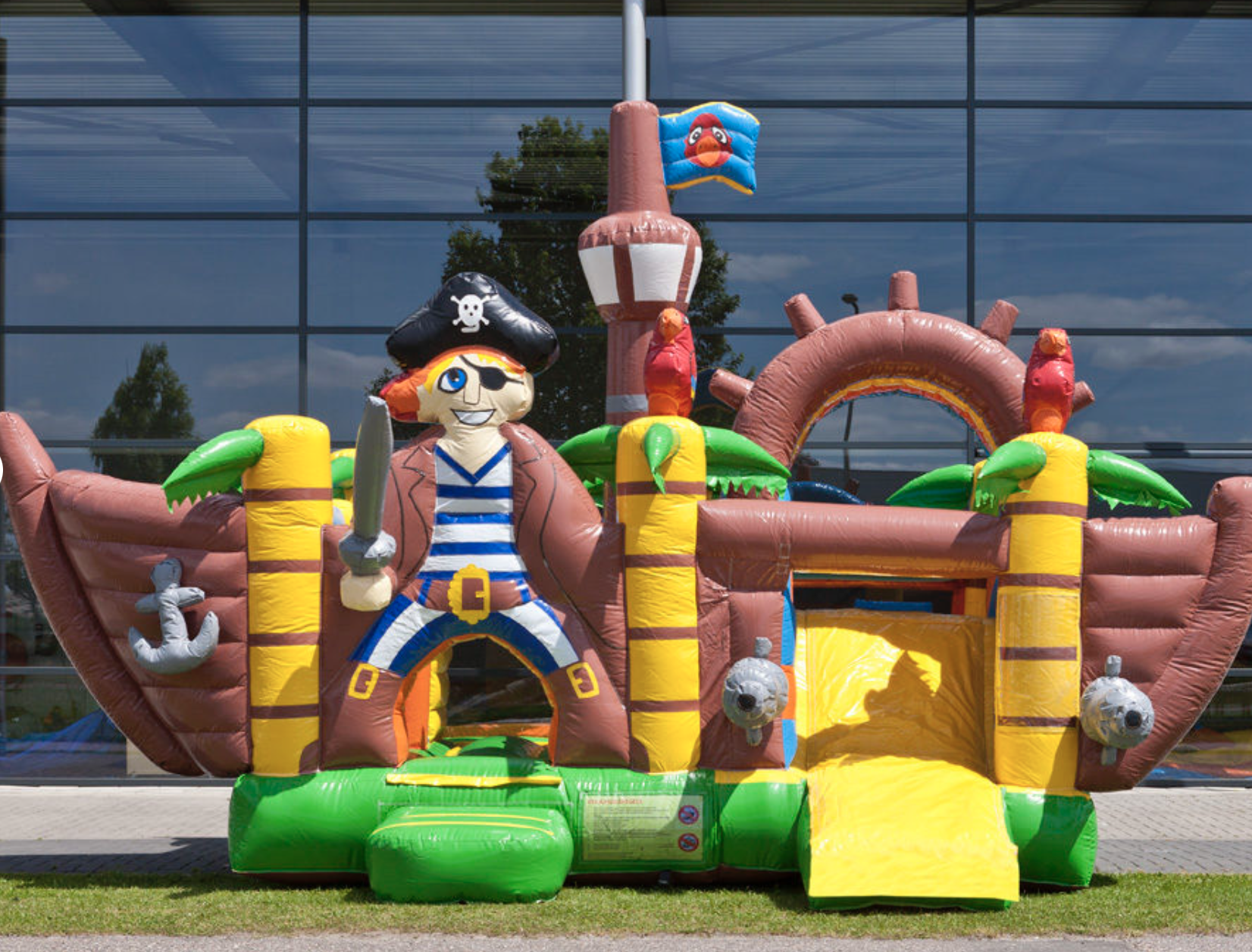 Piratenschiff Hüpfburg