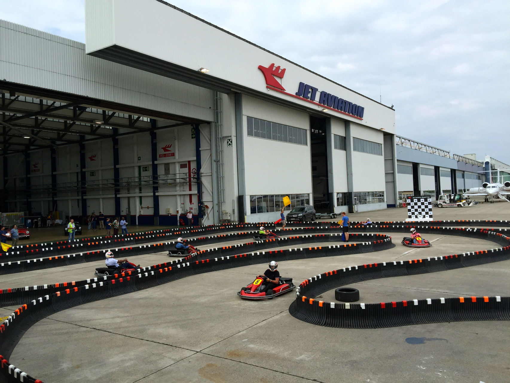 Mobile Kartbahn, Kartbande mieten
