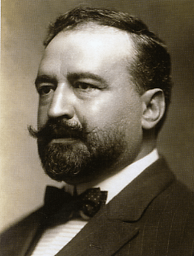 Vicente Blasco Ibáñez, fue un político y escritor español, nació en Valencia el 29 de enero de 1867. Su madre Ramona Ibáñez y su padre Gaspar Blasco, sus padres comerciantes e inmigrantes aragoneses. 