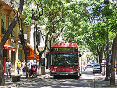 Valencia ciudad cuenta con un gran servicio de autobús municipal (EMT)
