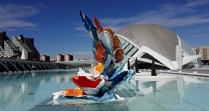 Mi Secret garden: "Mi jardín Secreto" 2019. Las obras están construidas de aluminio. La exposición fue  en el incomparable marco de la Ciudad de las Artes y las Ciencias, del artista belga Arne Quinze. 