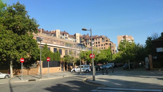 Zona Parque de Orriols. Particularmente deseo alejarme del estrés que la ciudad me provoca pero no es fácil por los precios desorbitados de las viviendas en Valencia.