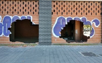 Leyes lentas, okupas rápidos: El vacío legal que desbordó a Valencia en 2021