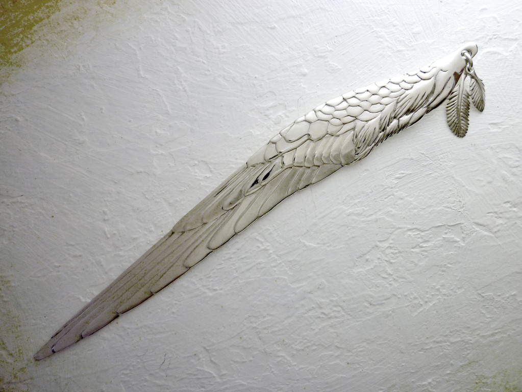 天使の翼のペーパーナイフ