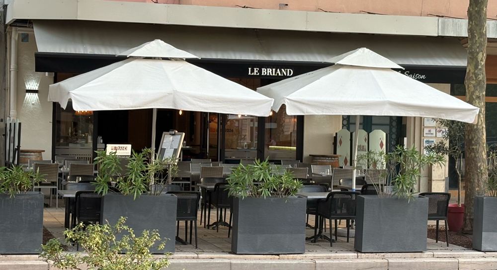 terrasse restaurant le briand à valence