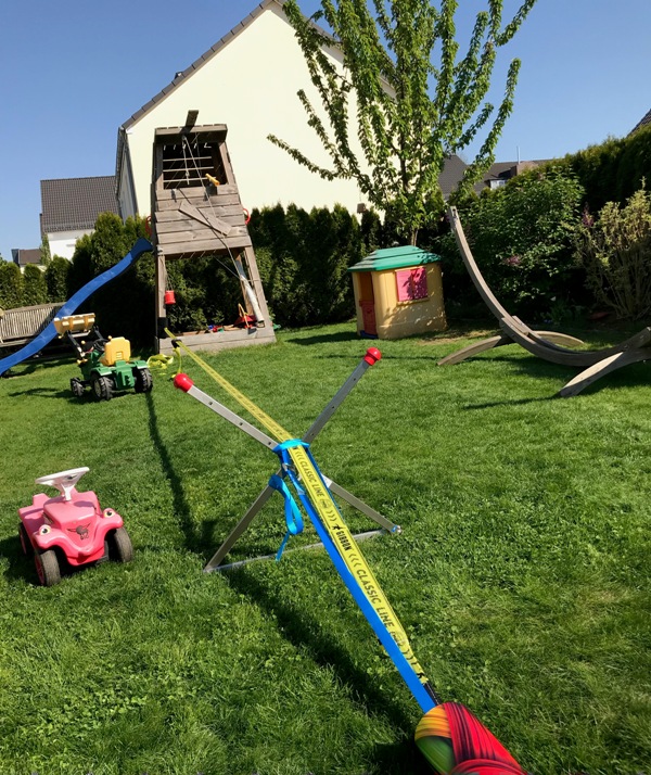 Bewertung 2019-04-23: Habe nach langem Überlegen (ist ja doch wirklich nicht ganz billig) ein One Tree Set gekauft, prompte Lieferung, alles gut. Jetzt an Ostern das gute Wetter genutzt und im Garten aufgebaut. Ist... 