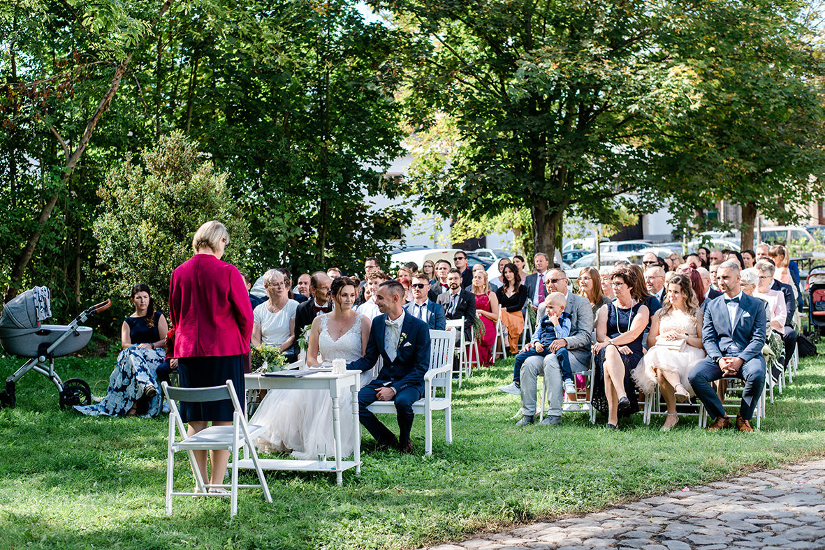 Heiraten am Geiseltalsee im Schloss Frankleben - Hochzeitsfotos in Merseburg, Halle Saale und Umgebung